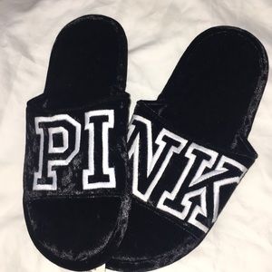 VS Victoria’s Secret Pink Slippers NWTS Size L